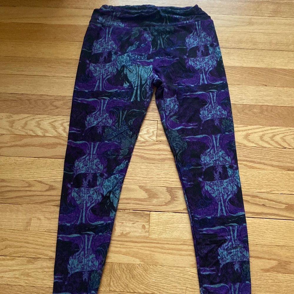 Purple and Black Patterned Leggings